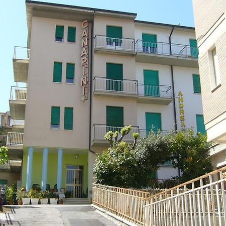 Albergo Villa Canapini Chianciano Terme Bagian luar foto